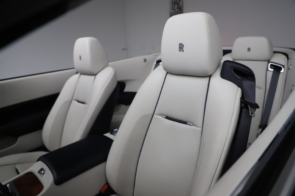 Used 2016 Rolls-Royce Dawn for sale Sold at Alfa Romeo of Greenwich in Greenwich CT 06830 25