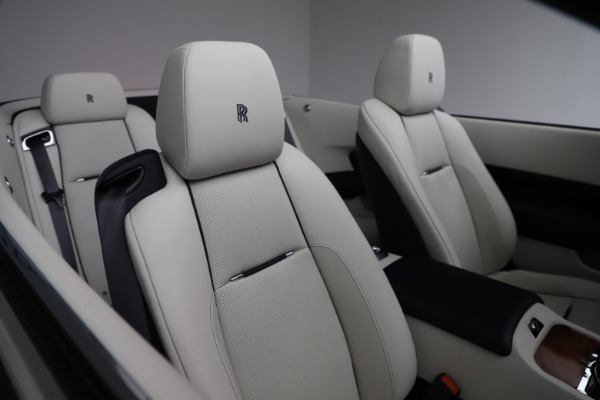 Used 2016 Rolls-Royce Dawn for sale Sold at Alfa Romeo of Greenwich in Greenwich CT 06830 26