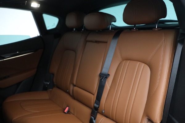 New 2022 Maserati Levante GT for sale Sold at Alfa Romeo of Greenwich in Greenwich CT 06830 18