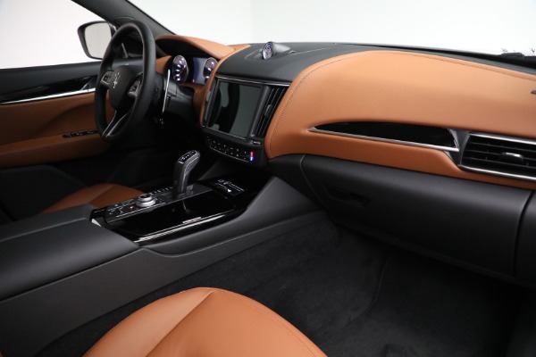 New 2022 Maserati Levante GT for sale Sold at Alfa Romeo of Greenwich in Greenwich CT 06830 19