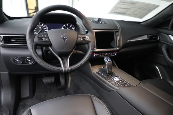 New 2022 Maserati Levante GT for sale Sold at Alfa Romeo of Greenwich in Greenwich CT 06830 16