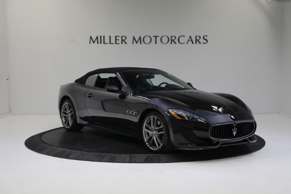 Used 2015 Maserati GranTurismo for sale $79,900 at Alfa Romeo of Greenwich in Greenwich CT 06830 15