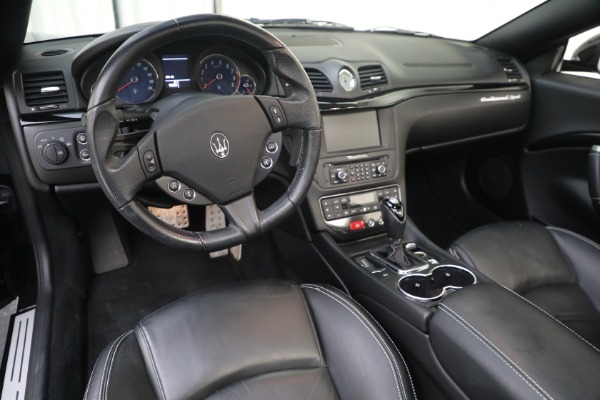 Used 2015 Maserati GranTurismo Sport for sale Sold at Alfa Romeo of Greenwich in Greenwich CT 06830 17