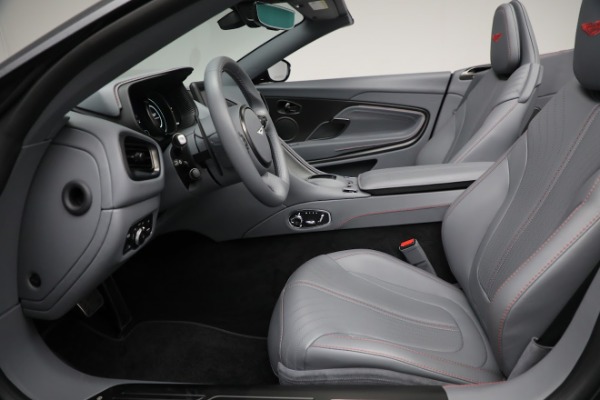 Used 2021 Aston Martin DB11 Volante for sale $199,900 at Alfa Romeo of Greenwich in Greenwich CT 06830 20