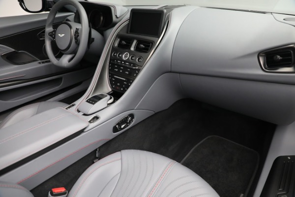 Used 2021 Aston Martin DB11 Volante for sale $199,900 at Alfa Romeo of Greenwich in Greenwich CT 06830 24