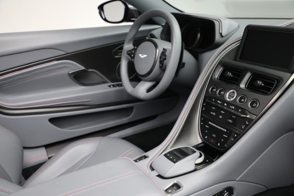 Used 2021 Aston Martin DB11 Volante for sale $199,900 at Alfa Romeo of Greenwich in Greenwich CT 06830 25