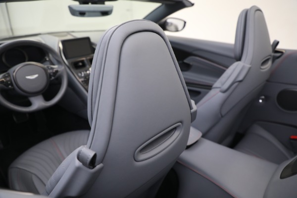 Used 2021 Aston Martin DB11 Volante for sale $199,900 at Alfa Romeo of Greenwich in Greenwich CT 06830 28