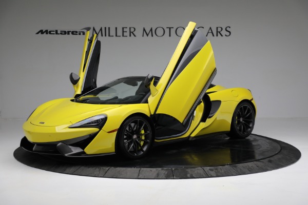 Used 2018 McLaren 570S Spider for sale $204,900 at Alfa Romeo of Greenwich in Greenwich CT 06830 14