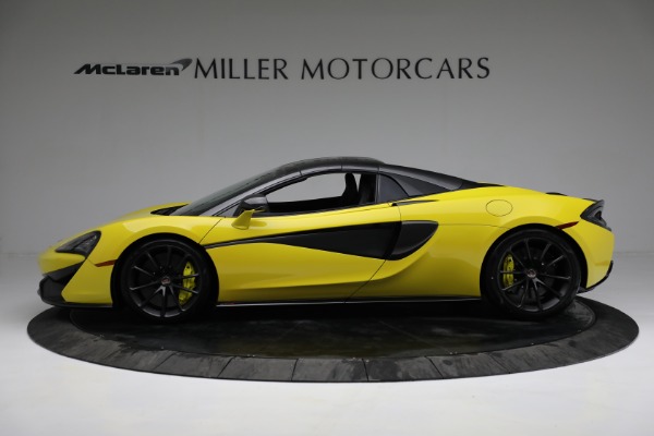 Used 2018 McLaren 570S Spider for sale Sold at Alfa Romeo of Greenwich in Greenwich CT 06830 16