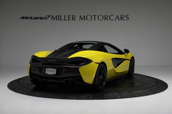 Used 2018 McLaren 570S Spider for sale Sold at Alfa Romeo of Greenwich in Greenwich CT 06830 19