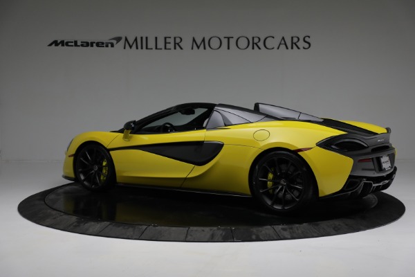 Used 2018 McLaren 570S Spider for sale Sold at Alfa Romeo of Greenwich in Greenwich CT 06830 4