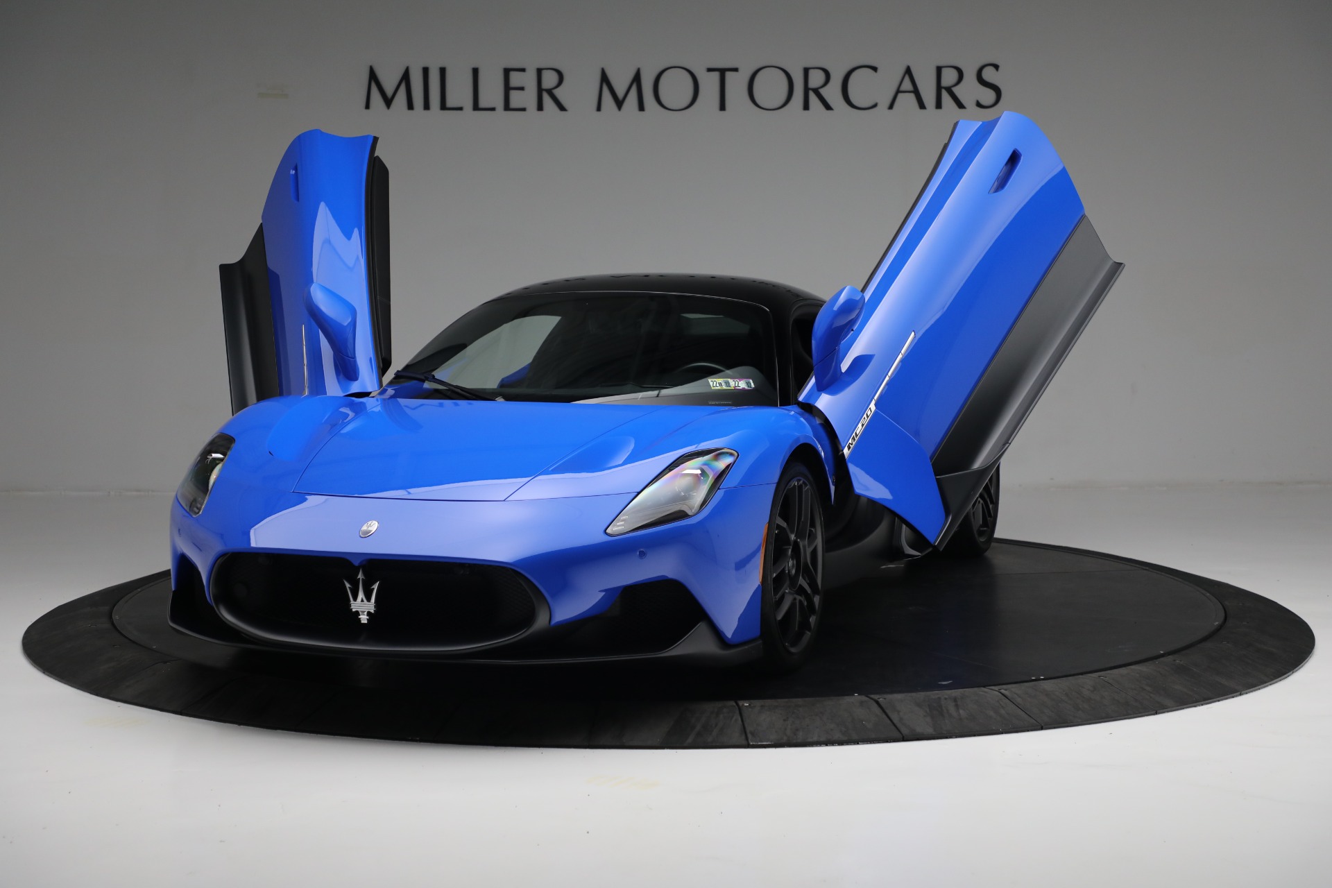 Used 2022 Maserati MC20 for sale Call for price at Alfa Romeo of Greenwich in Greenwich CT 06830 1