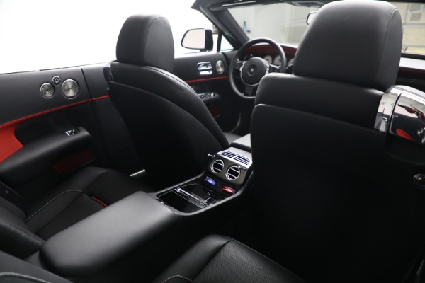 Used 2018 Rolls-Royce Black Badge Dawn for sale $335,900 at Alfa Romeo of Greenwich in Greenwich CT 06830 21