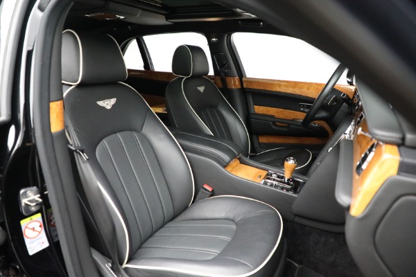 Used 2013 Bentley Mulsanne for sale $135,900 at Alfa Romeo of Greenwich in Greenwich CT 06830 26