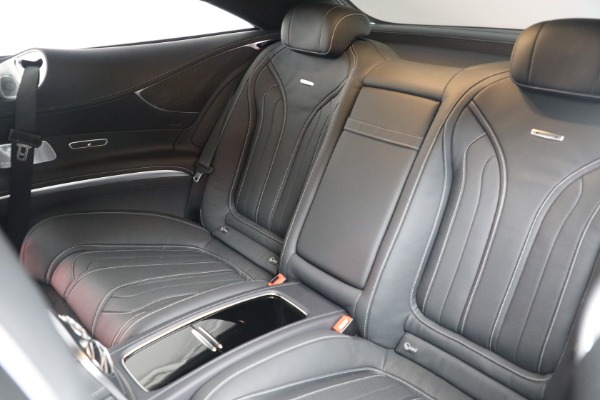 Used 2020 Mercedes-Benz S-Class AMG S 63 for sale Sold at Alfa Romeo of Greenwich in Greenwich CT 06830 14