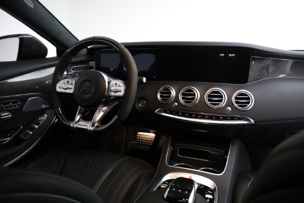 Used 2020 Mercedes-Benz S-Class AMG S 63 for sale Sold at Alfa Romeo of Greenwich in Greenwich CT 06830 21