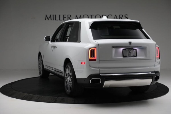 New 2022 Rolls-Royce Cullinan for sale Sold at Alfa Romeo of Greenwich in Greenwich CT 06830 8
