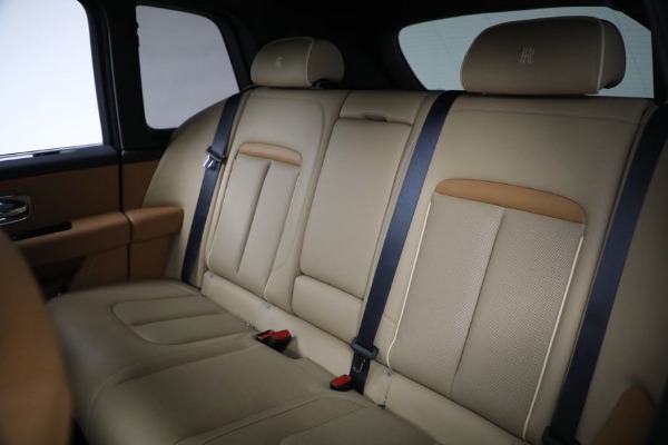 New 2022 Rolls-Royce Cullinan for sale Sold at Alfa Romeo of Greenwich in Greenwich CT 06830 21