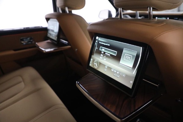 New 2022 Rolls-Royce Cullinan for sale Sold at Alfa Romeo of Greenwich in Greenwich CT 06830 26