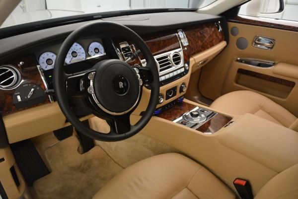 Used 2013 Rolls-Royce Ghost for sale Sold at Alfa Romeo of Greenwich in Greenwich CT 06830 16