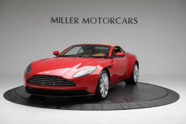 Used 2019 Aston Martin DB11 Volante for sale Sold at Alfa Romeo of Greenwich in Greenwich CT 06830 13