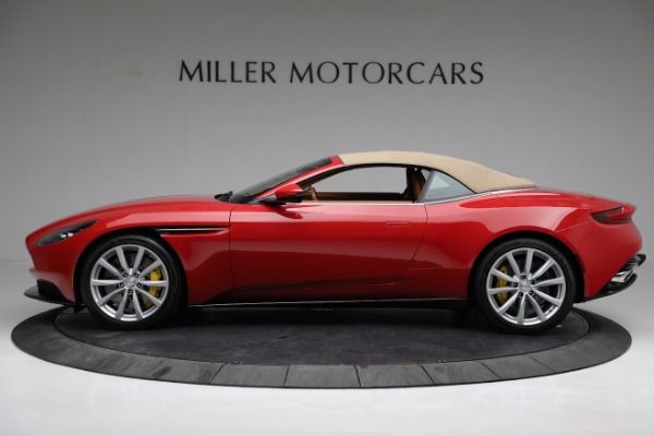 Used 2019 Aston Martin DB11 Volante for sale Sold at Alfa Romeo of Greenwich in Greenwich CT 06830 14