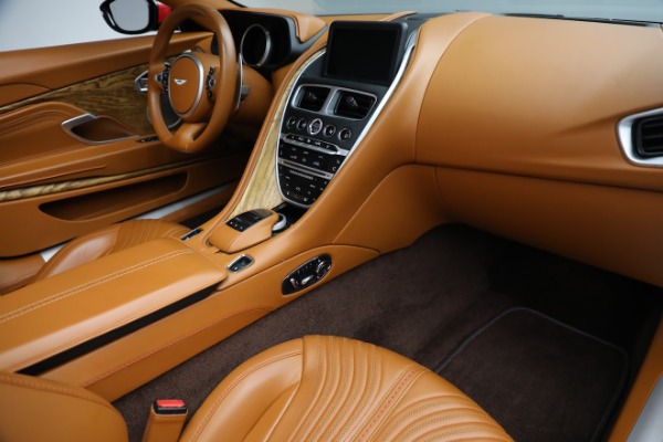 Used 2019 Aston Martin DB11 Volante for sale Sold at Alfa Romeo of Greenwich in Greenwich CT 06830 26