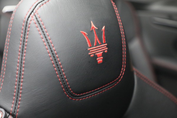 Used 2019 Maserati GranTurismo Sport for sale $122,900 at Alfa Romeo of Greenwich in Greenwich CT 06830 25