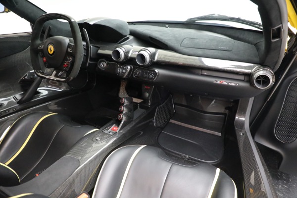 Used 2014 Ferrari LaFerrari for sale Sold at Alfa Romeo of Greenwich in Greenwich CT 06830 16
