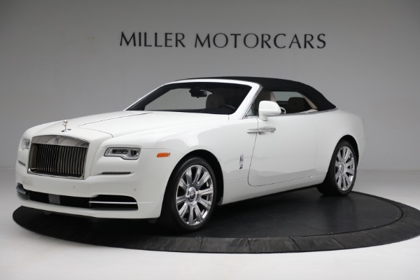 Used 2016 Rolls-Royce Dawn for sale Sold at Alfa Romeo of Greenwich in Greenwich CT 06830 15