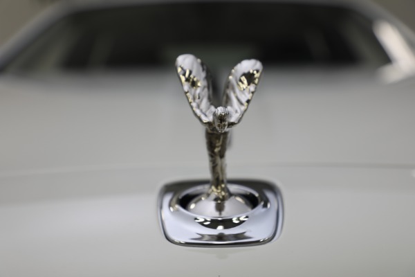 Used 2017 Rolls-Royce Ghost for sale $219,900 at Alfa Romeo of Greenwich in Greenwich CT 06830 25