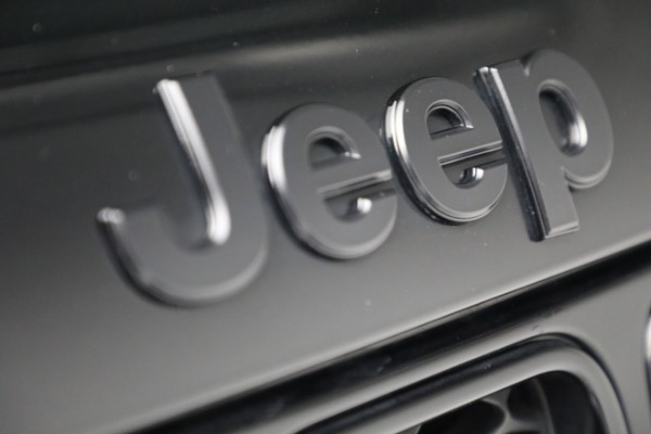Used 2019 Jeep Grand Cherokee SRT for sale Sold at Alfa Romeo of Greenwich in Greenwich CT 06830 27
