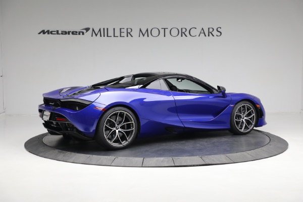 Used 2022 McLaren 720S Spider Performance for sale $344,900 at Alfa Romeo of Greenwich in Greenwich CT 06830 17