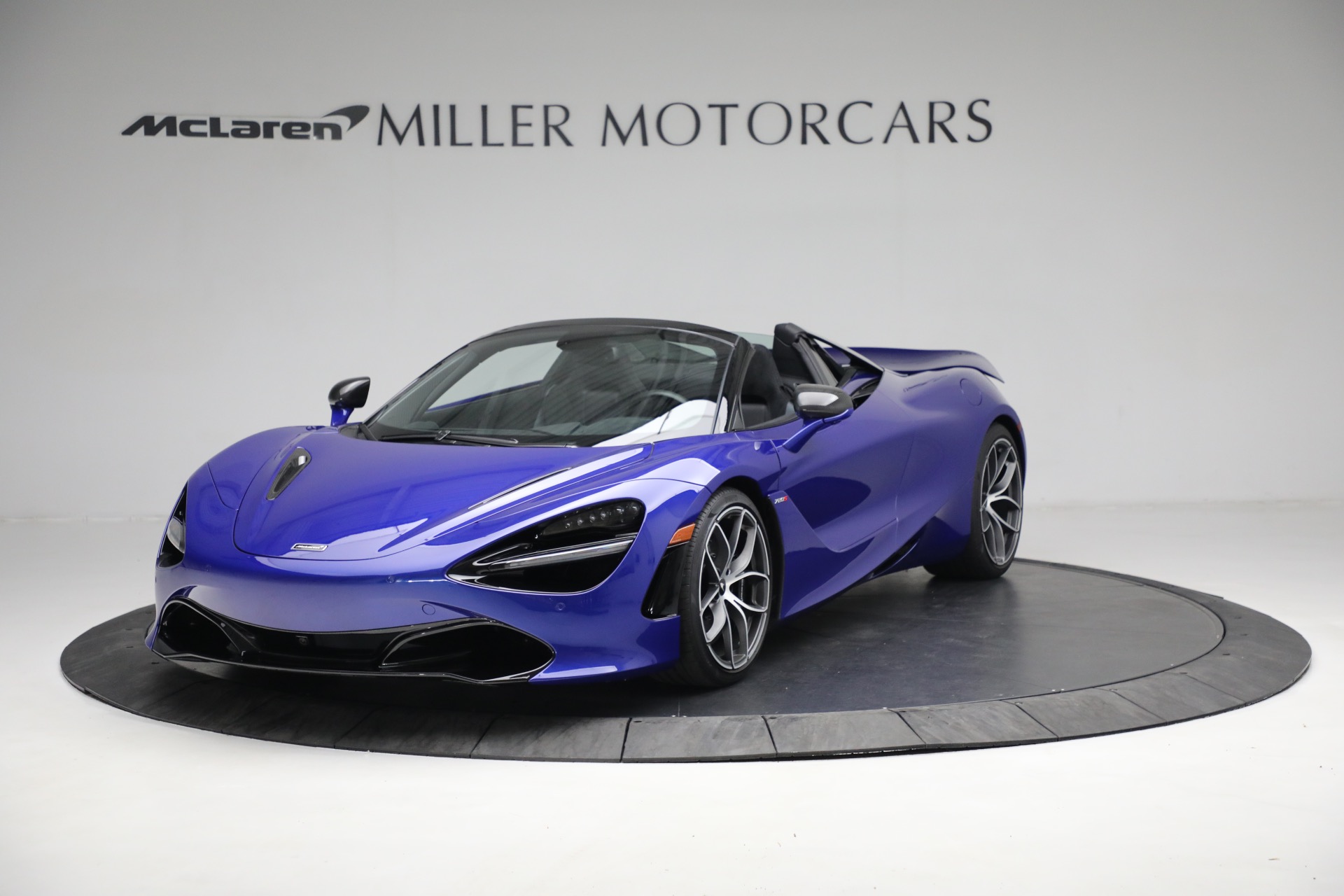 Used 2022 McLaren 720S Spider Performance for sale Sold at Alfa Romeo of Greenwich in Greenwich CT 06830 1