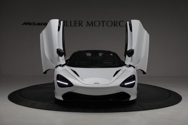 New 2022 McLaren 720S Spider Performance for sale Sold at Alfa Romeo of Greenwich in Greenwich CT 06830 13