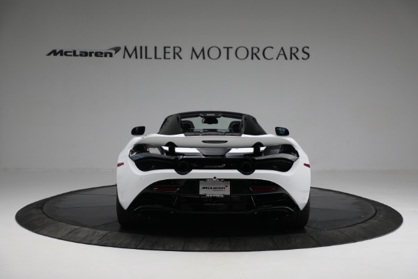 New 2022 McLaren 720S Spider Performance for sale $381,500 at Alfa Romeo of Greenwich in Greenwich CT 06830 6