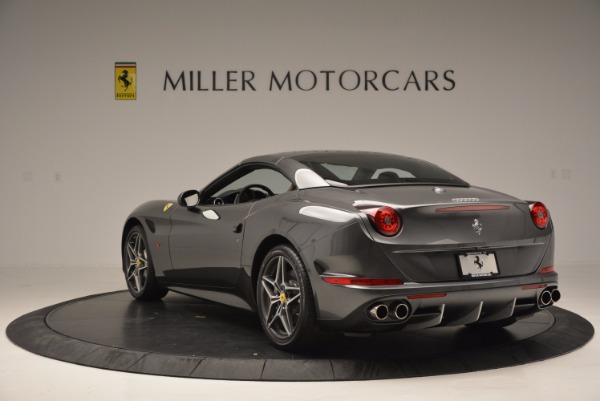 Used 2015 Ferrari California T for sale Sold at Alfa Romeo of Greenwich in Greenwich CT 06830 17