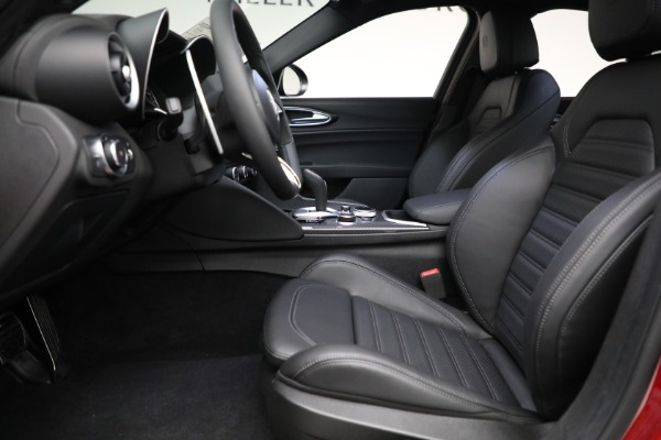 New 2022 Alfa Romeo Giulia Quadrifoglio for sale Sold at Alfa Romeo of Greenwich in Greenwich CT 06830 13