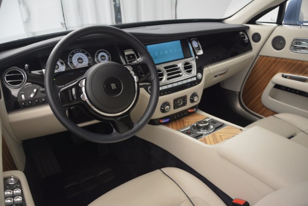 Used 2015 Rolls-Royce Wraith for sale Sold at Alfa Romeo of Greenwich in Greenwich CT 06830 25