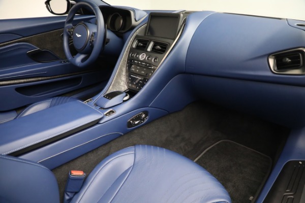 Used 2020 Aston Martin DB11 Volante for sale $214,900 at Alfa Romeo of Greenwich in Greenwich CT 06830 26