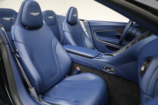 Used 2020 Aston Martin DB11 Volante for sale $214,900 at Alfa Romeo of Greenwich in Greenwich CT 06830 28