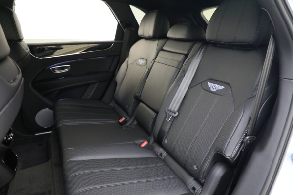 Used 2022 Bentley Bentayga V8 for sale $177,900 at Alfa Romeo of Greenwich in Greenwich CT 06830 23
