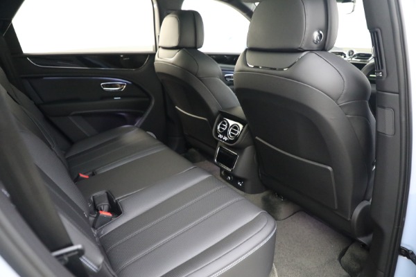 Used 2022 Bentley Bentayga V8 for sale $177,900 at Alfa Romeo of Greenwich in Greenwich CT 06830 28
