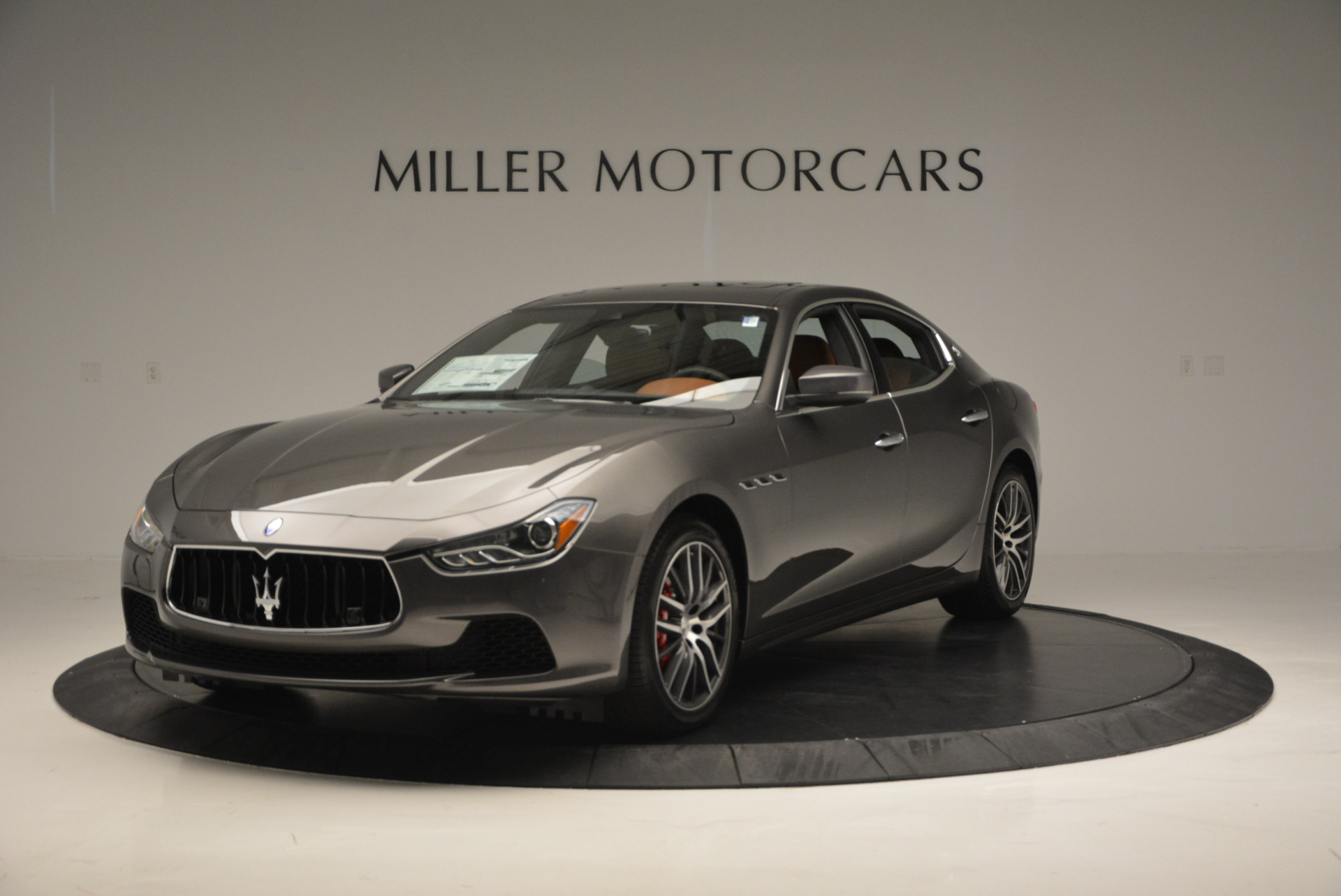 Used 2017 Maserati Ghibli S Q4 EX-LOANER for sale Sold at Alfa Romeo of Greenwich in Greenwich CT 06830 1