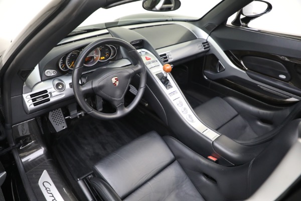 Used 2005 Porsche Carrera GT for sale $1,550,000 at Alfa Romeo of Greenwich in Greenwich CT 06830 23
