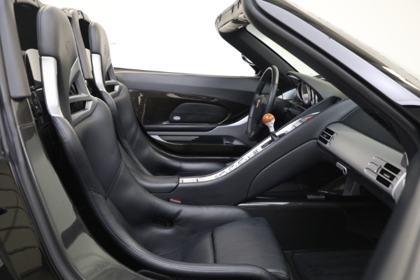 Used 2005 Porsche Carrera GT for sale $1,400,000 at Alfa Romeo of Greenwich in Greenwich CT 06830 28