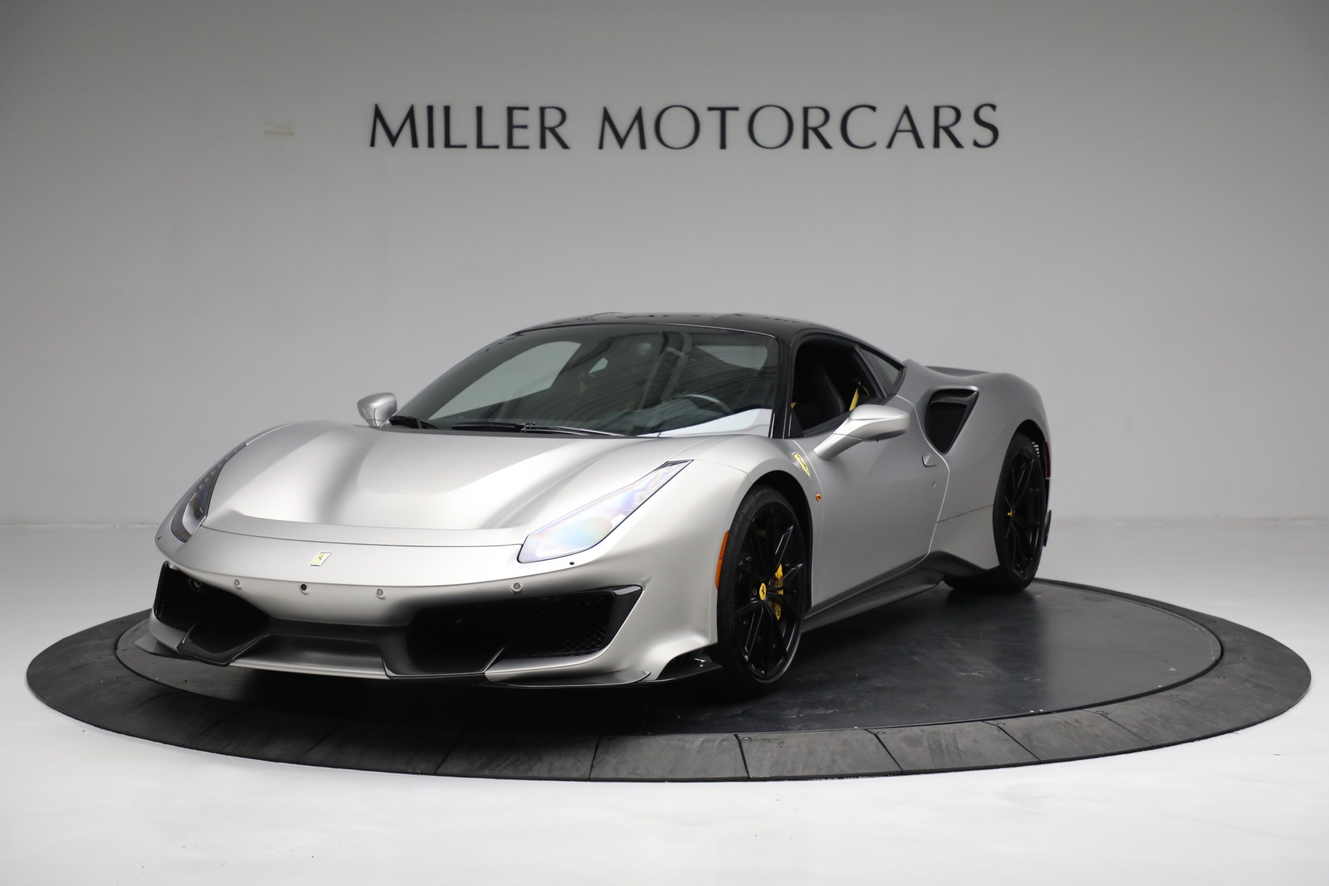 Used 2020 Ferrari 488 Pista for sale $569,900 at Alfa Romeo of Greenwich in Greenwich CT 06830 1
