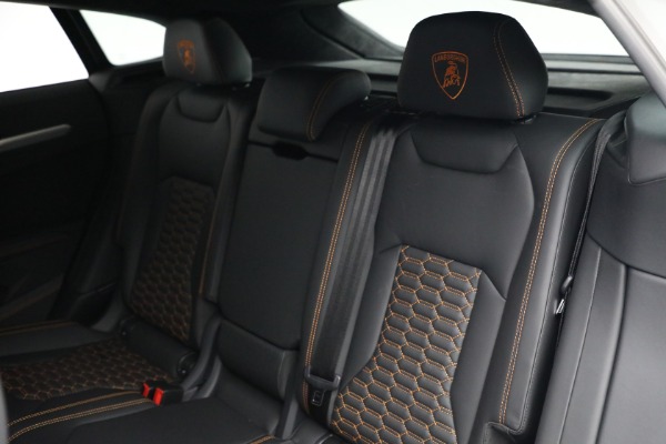 Used 2020 Lamborghini Urus for sale $295,900 at Alfa Romeo of Greenwich in Greenwich CT 06830 18