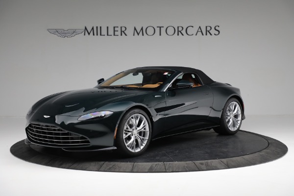 New 2022 Aston Martin Vantage Roadster for sale $192,716 at Alfa Romeo of Greenwich in Greenwich CT 06830 19