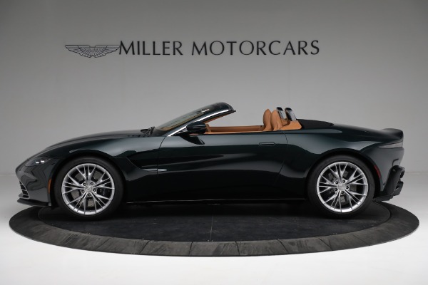 New 2022 Aston Martin Vantage Roadster for sale $192,716 at Alfa Romeo of Greenwich in Greenwich CT 06830 2